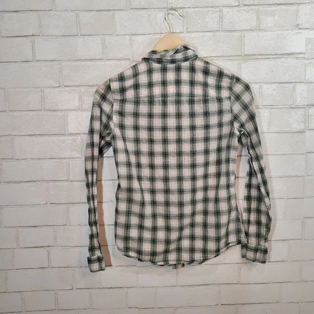 Abercrombie & Fitch full button down top